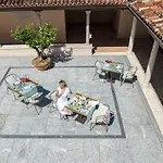 Eremus Relais Aparthotel 4*