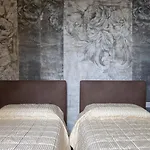 Eremus Relais Aparthotel 4*