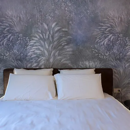 Eremus Relais Aparthotel 4*
