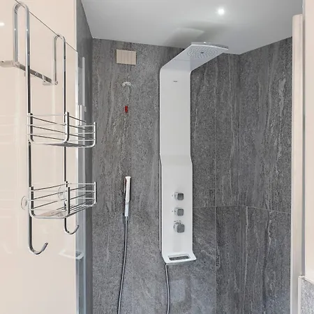 Ξενοδοχείο με διαμερίσματα Eremus Relais 4*