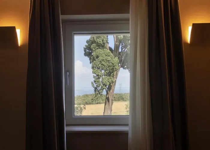 Eremus Relais شقة فندقية 4*