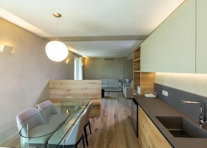 Eremus Relais لوناتو